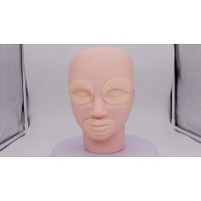Cabeza de maniquí de maquillaje 3D